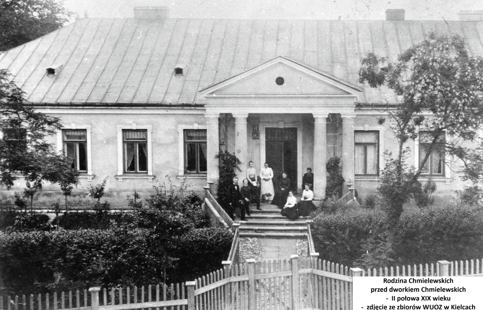 Dworek Chmilewskich 1